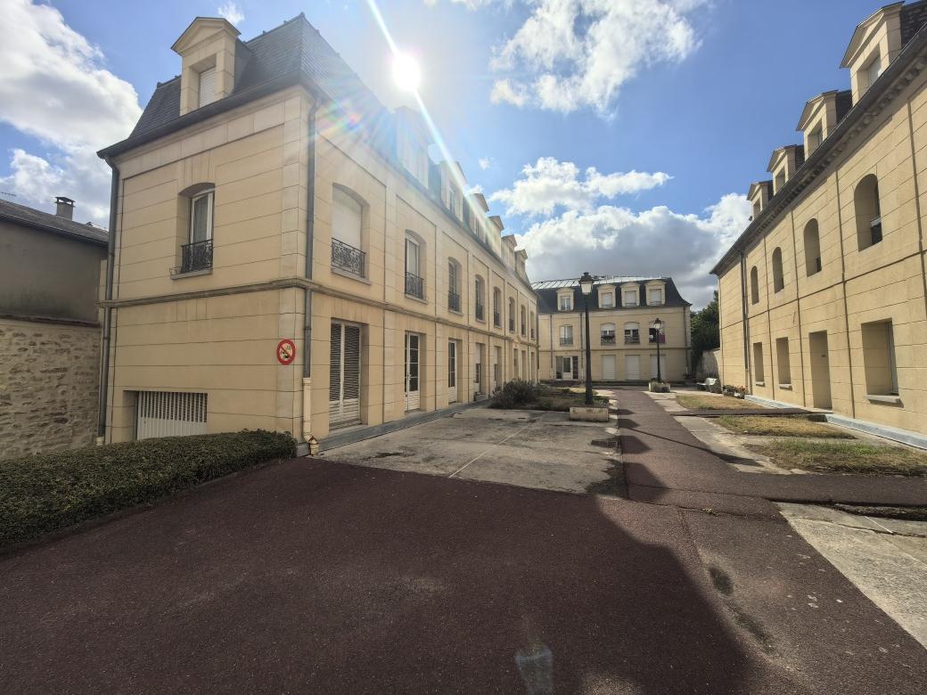 Appartement 1 pièce 31 m² · à Magny-en-Vexin · 31,2 m² · 116 500 €