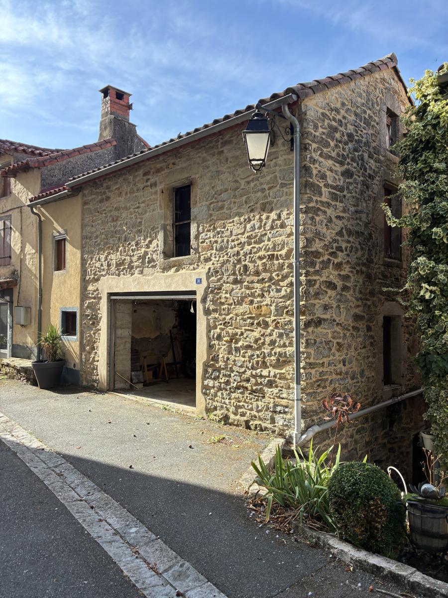 Réseau des notaires · à Saint-Jean-d'Alcapiès · 69 m² · 33 000 €