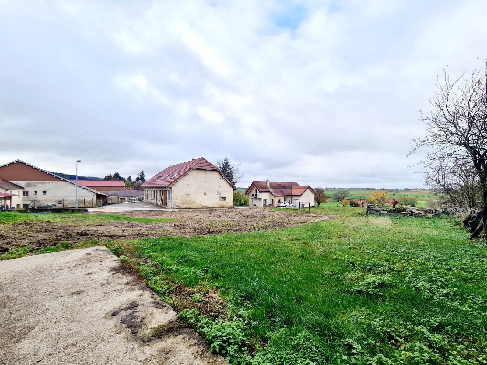 Terrain 768 m² · à Bolandoz · 53 000 €