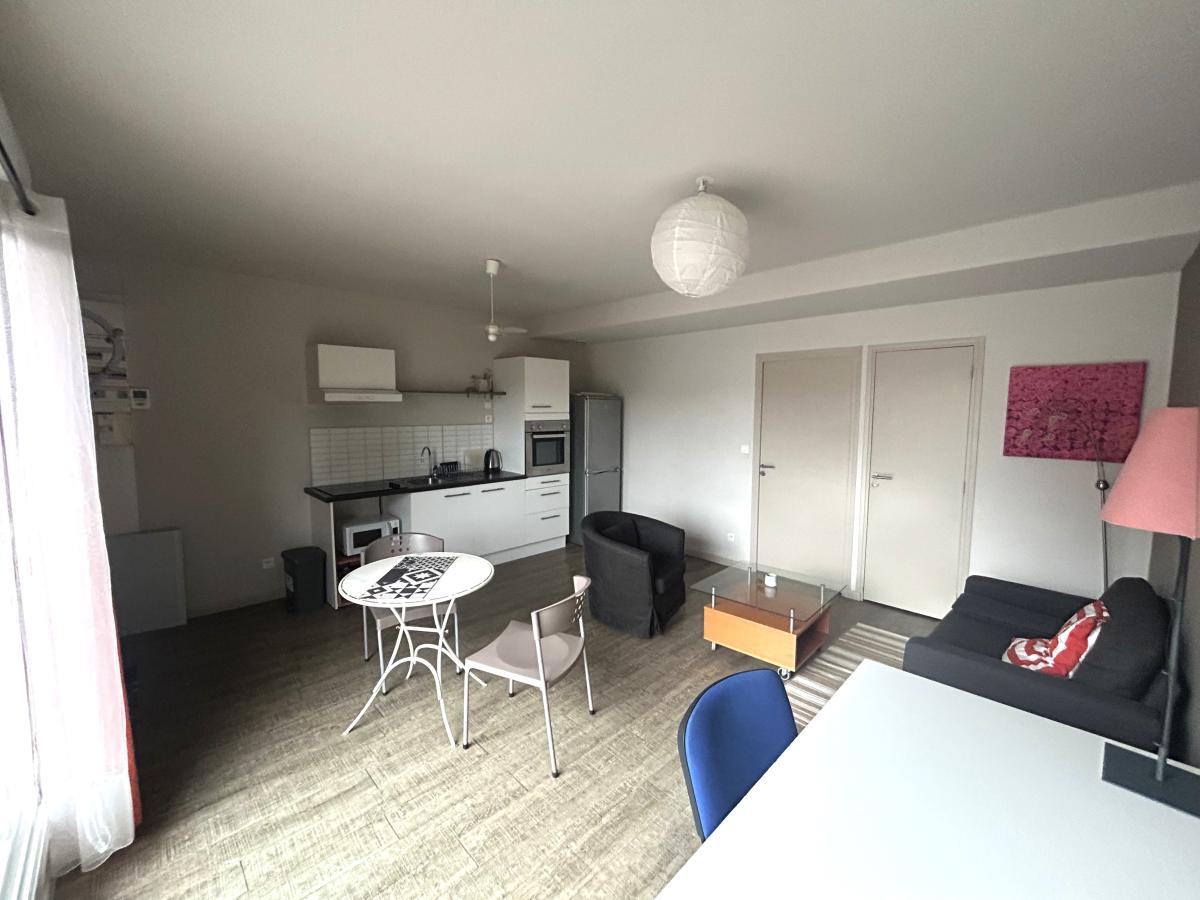 Appartement 2 pièces 38 m² · à Loos · 38 m² · 750 €/mois