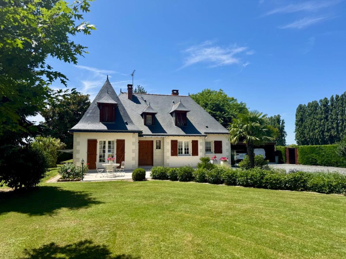 Maison 8 pièces 180 m² · à Vivy · 180 m² · 317 900 €