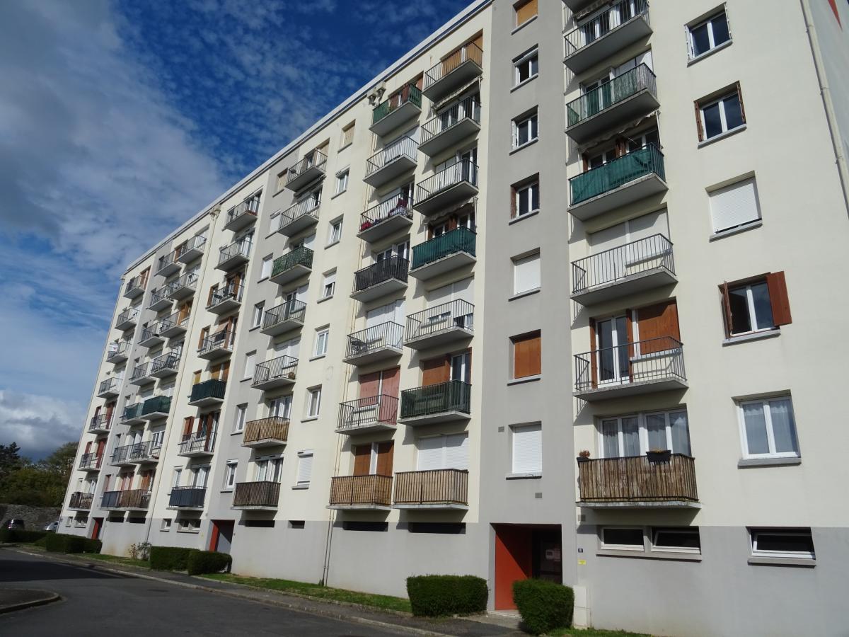 Appartement 4 pièces 94 m² · à Laval · 94 m² · 136 900 €