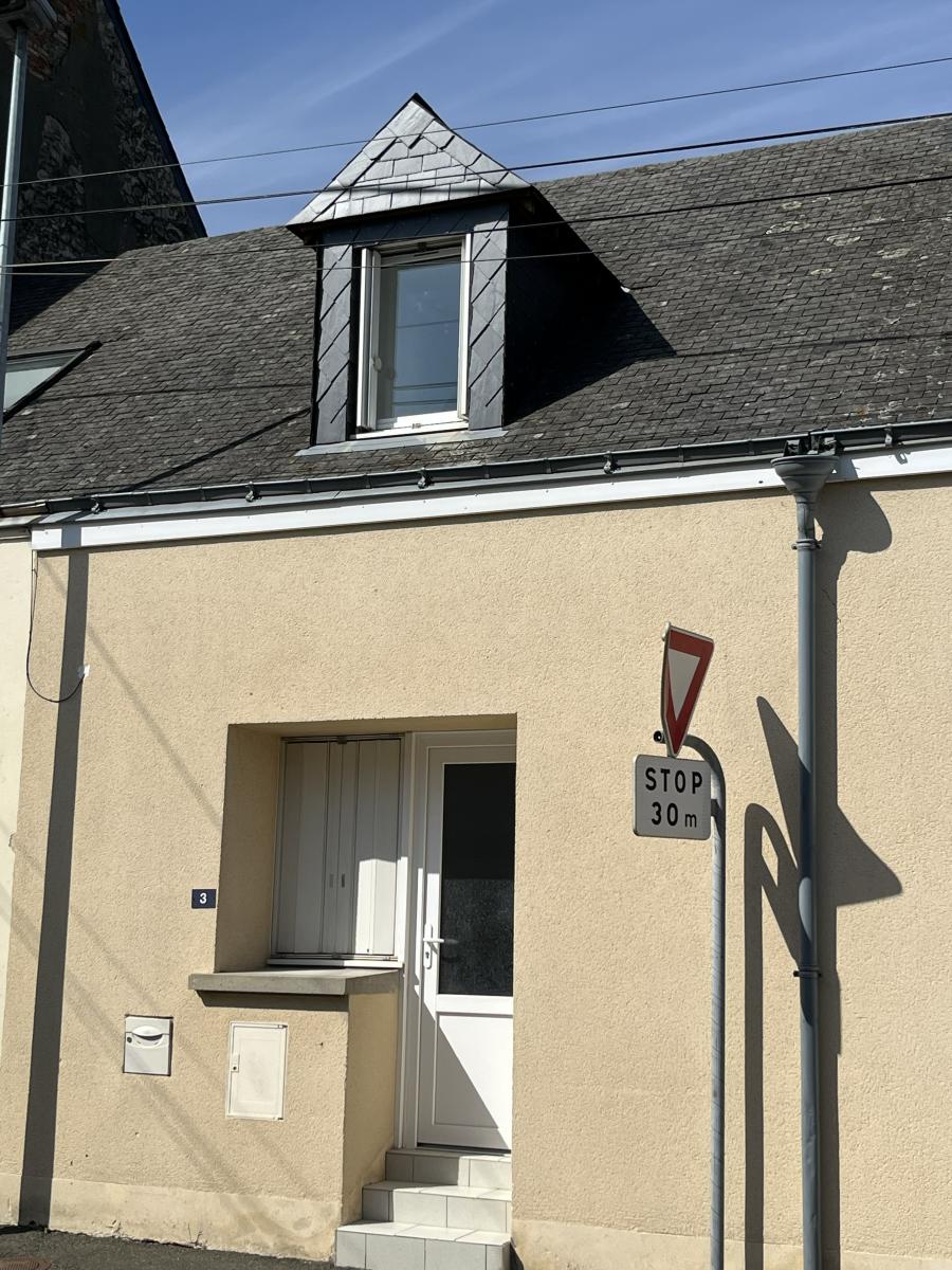 Maison 2 pièces 44 m² · à Évron · 44,3 m² · 370 €/mois