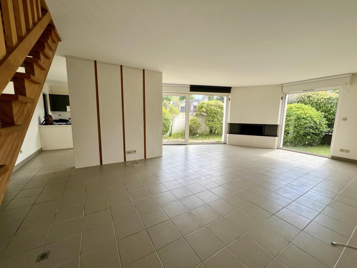 Maison 6 pièces 120 m² · à Larmor-Plage · 120 m² · 600 454 €