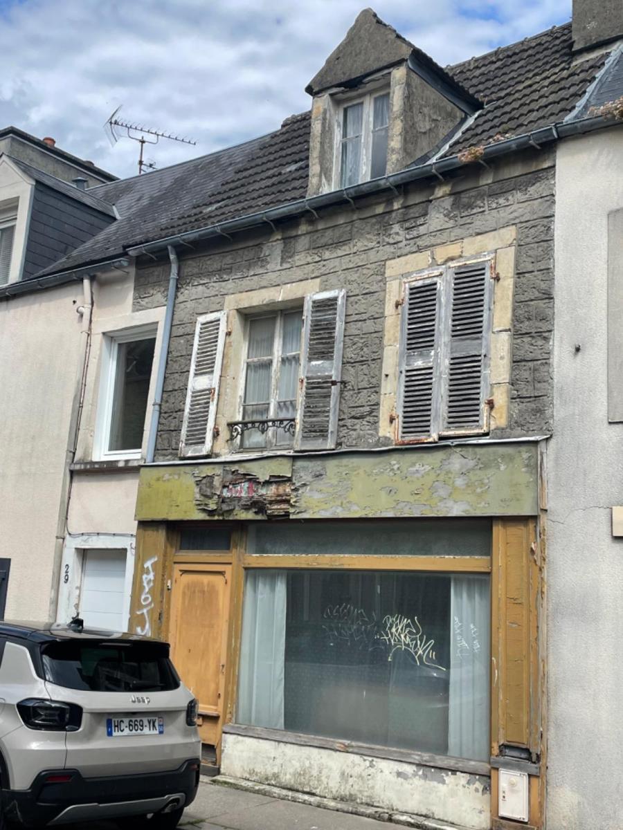 Immeuble 2 pièces 121 m² · à Cherbourg-en-Cotentin · 121,2 m² · 78 600 €