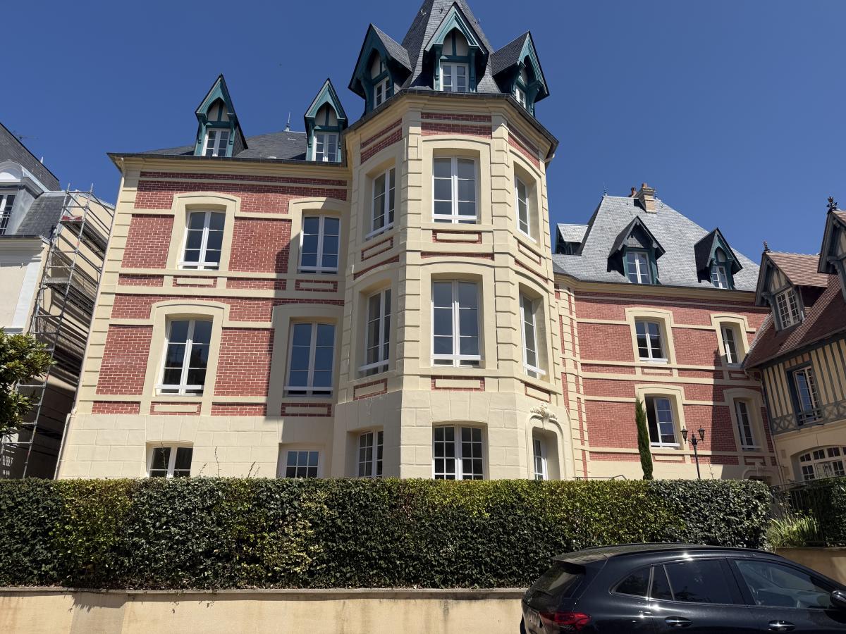 Appartement 6 pièces 171 m² · à Trouville-sur-Mer · 171 m² · 1 190 000 €