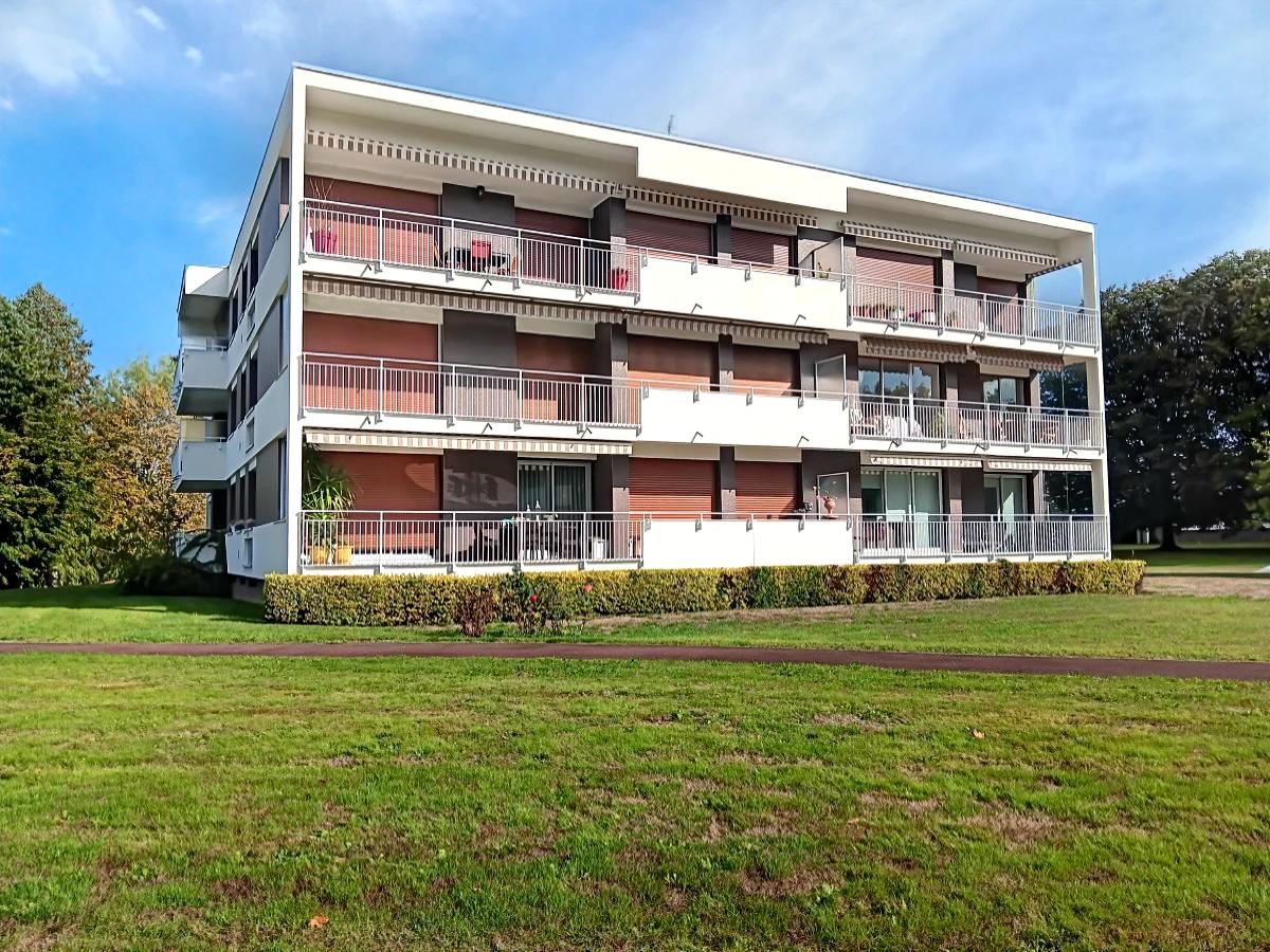 Appartement 143 m² · à Mont-Saint-Aignan · 143 m² · 346 000 €
