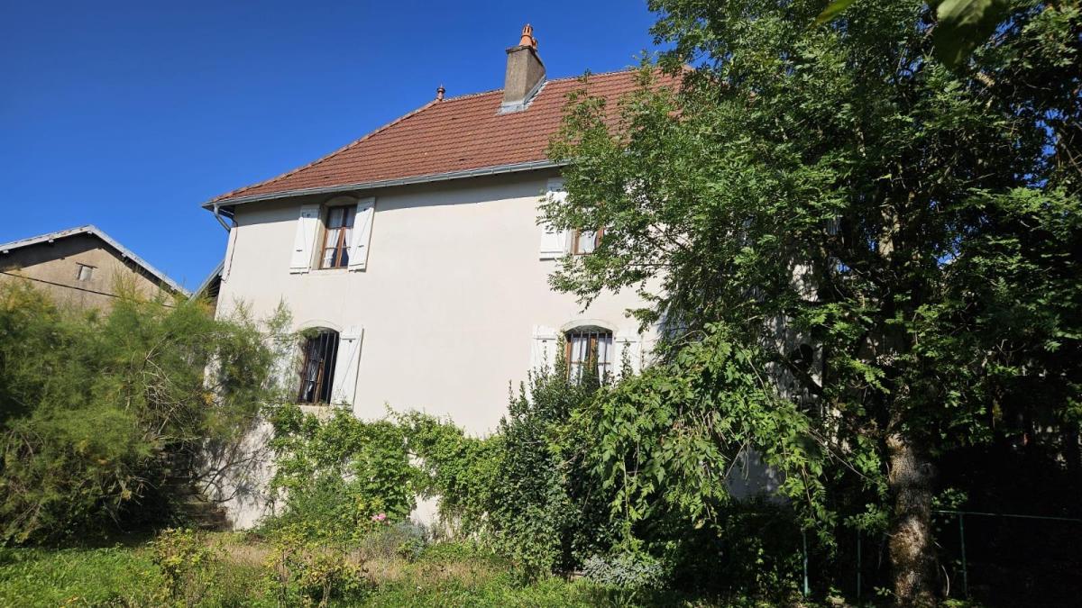 Maison 5 pièces 163 m² · à Mésandans · 163,2 m² · 138 000 €