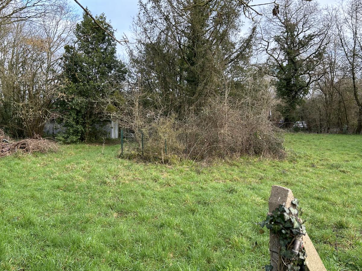Terrain à bâtir en zone Ub – Rouans, cadre agréable en campagne · 158 500 €