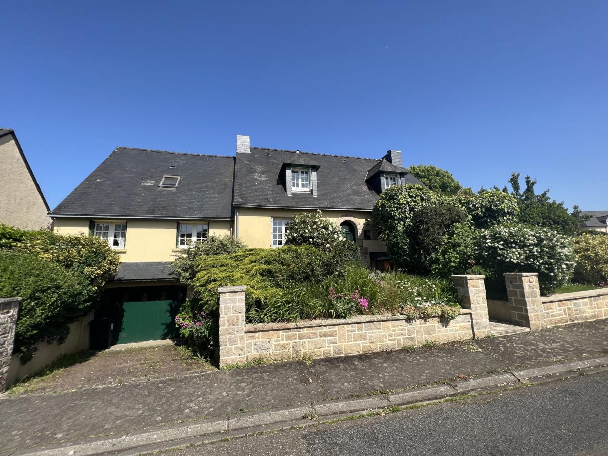 Maison 6 pièces 128 m² · à Châteaugiron · 128 m² · 339 970 €