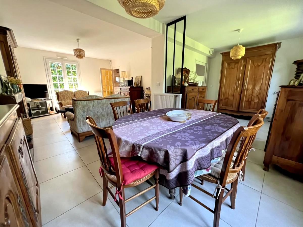 Maison 6 pièces 128 m² · à Châteaugiron · 128 m² · 339 970 €