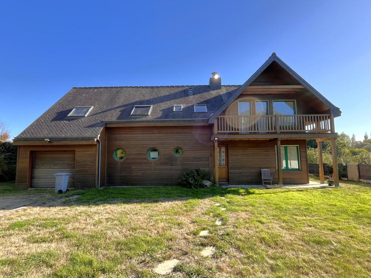 Maison 7 pièces 145 m² · à Penvénan · 145 m² · 447 200 €