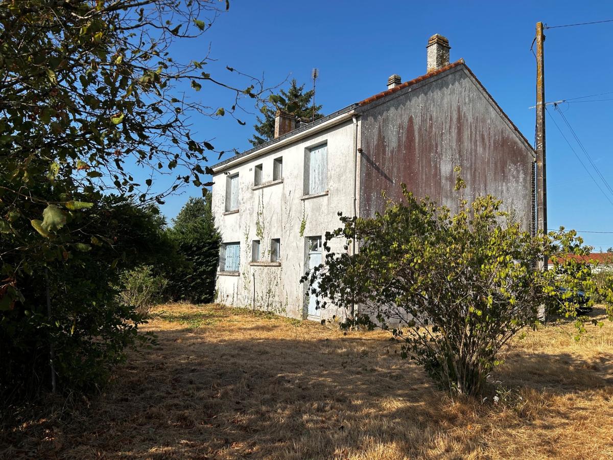 Maison 6 pièces 110 m² · à Legé · 110 m² · 106 299 €