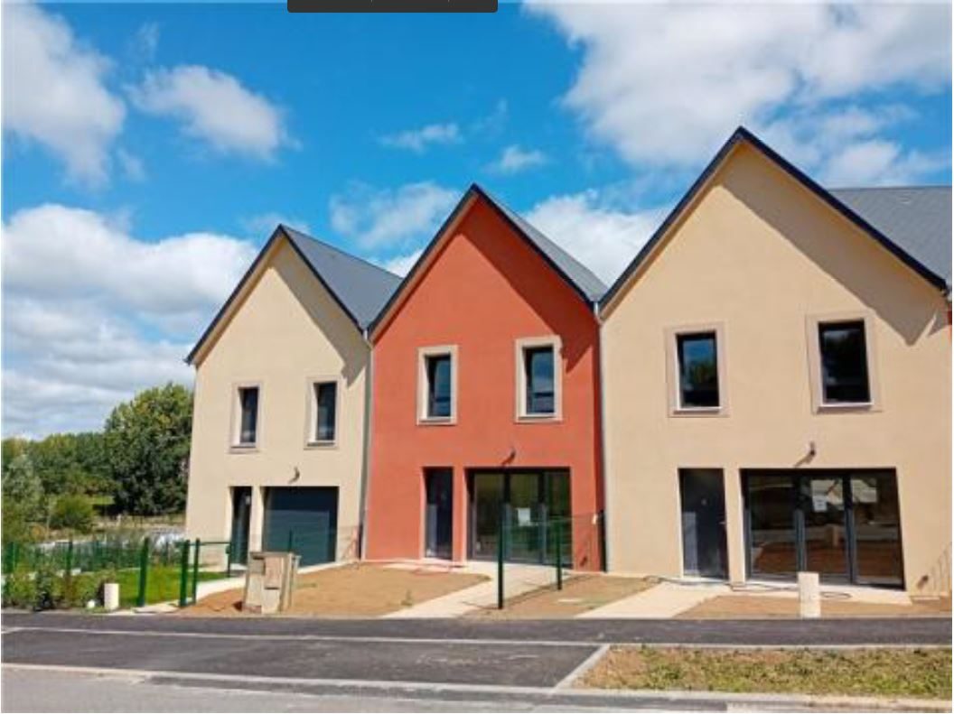 Maison 5 pièces 85 m² · à Pont-l'Évêque · 85,2 m² · 321 800 €