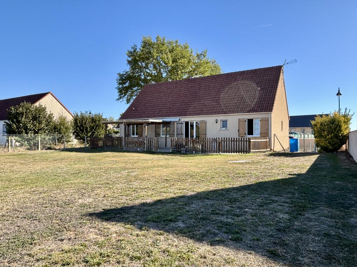 Maison 6 pièces 92 m² · à Meurcé · 92 m² · 148 912 €