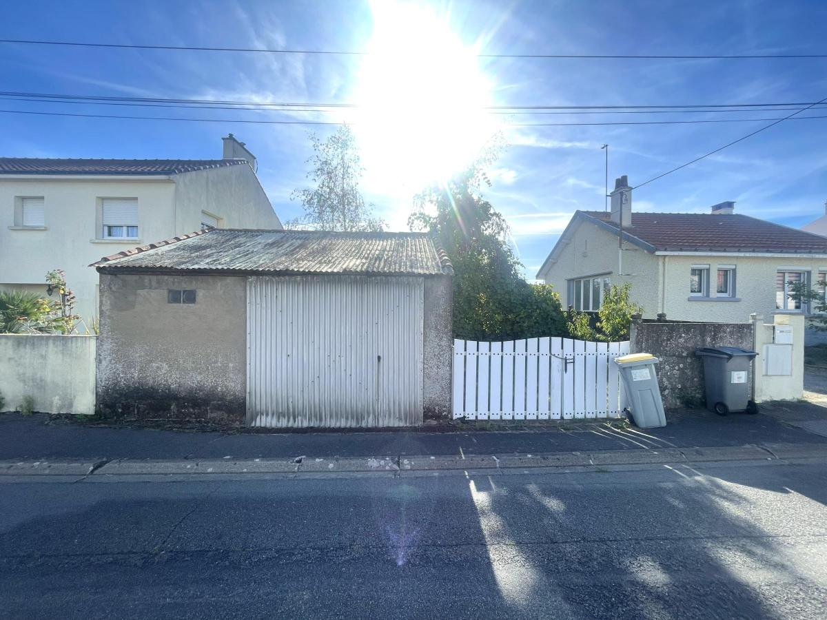 Terrain 295 m² · à Bouguenais · 110 310 €