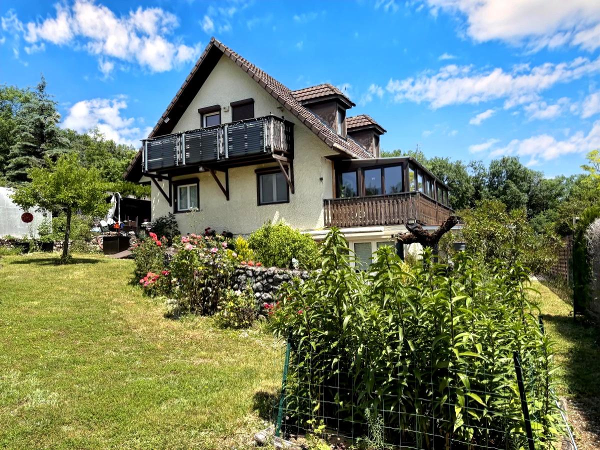 Appartement 3 pièces 84 m² · à Crozet · 83,6 m² · 339 000 €