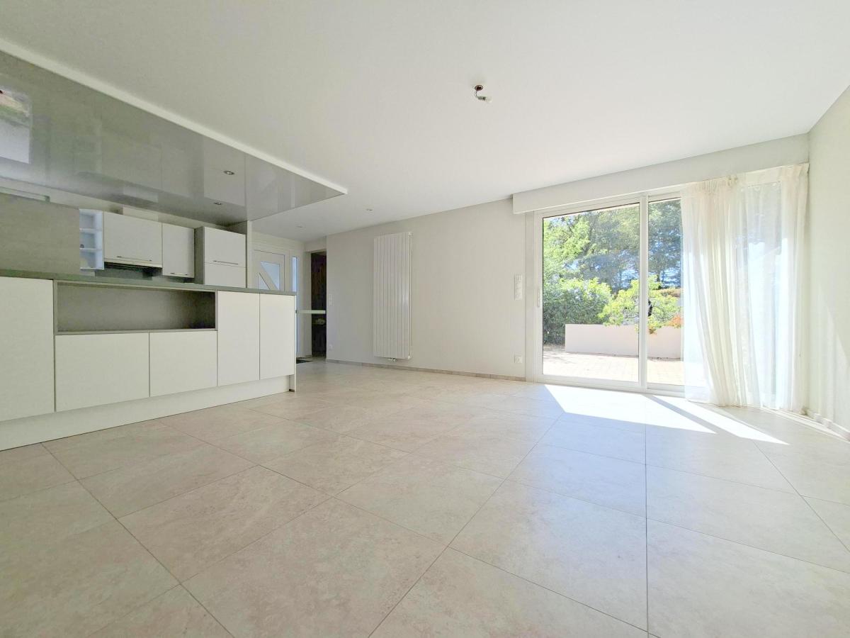 Maison 5 pièces 103 m² · à Sainte-Luce-sur-Loire · 103,4 m² · 384 430 €