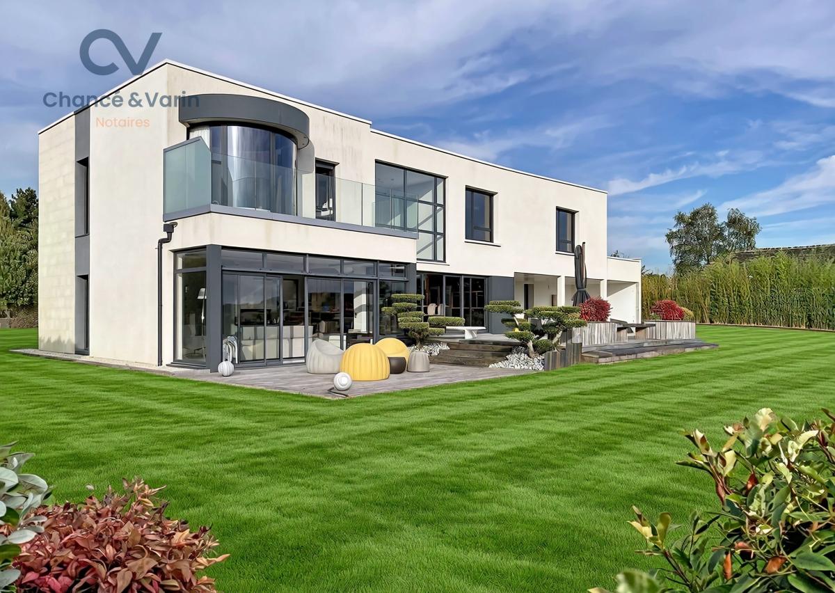 Maison 255 m² · à Saint-Pierre-en-Auge · 255 m² · 1 176 000 €