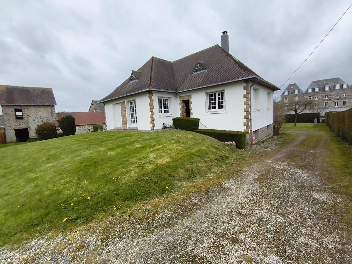 Maison 4 pièces 111 m² · à Tinchebray · 111 m² · 157 500 €