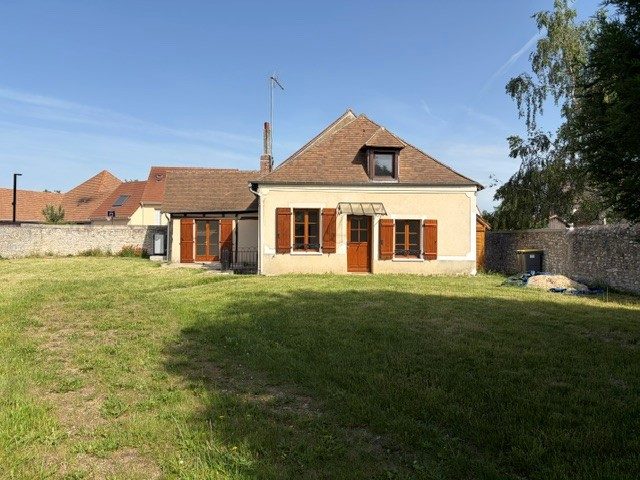Maison 4 pièces 79 m² · à Villiers-en-Désoeuvre · 79 m² · 1 140 €/mois