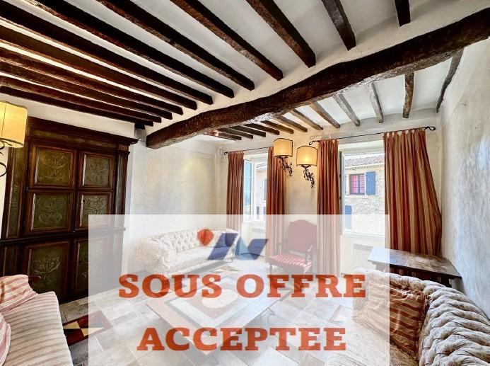 Maison 6 pièces 200 m² · à Châteauneuf-Grasse · 200 m² · 320 000 €