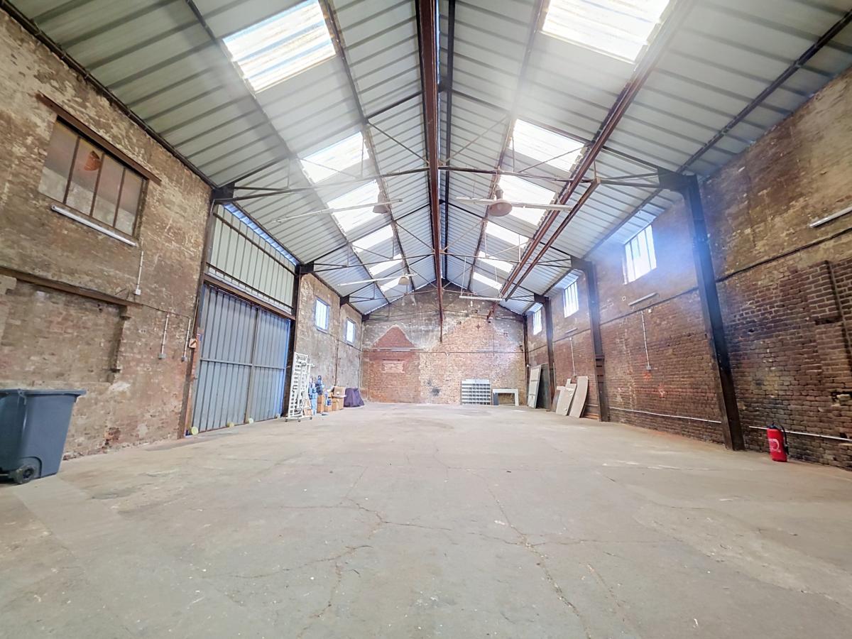 Immeuble 227 m² · à Aire-sur-la-Lys · 227 m² · 312 000 €