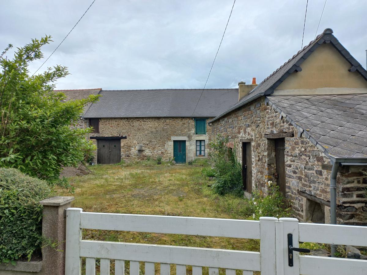 Maison 1 pièce 38 m² · à Tramain · 38 m² · 53 000 €