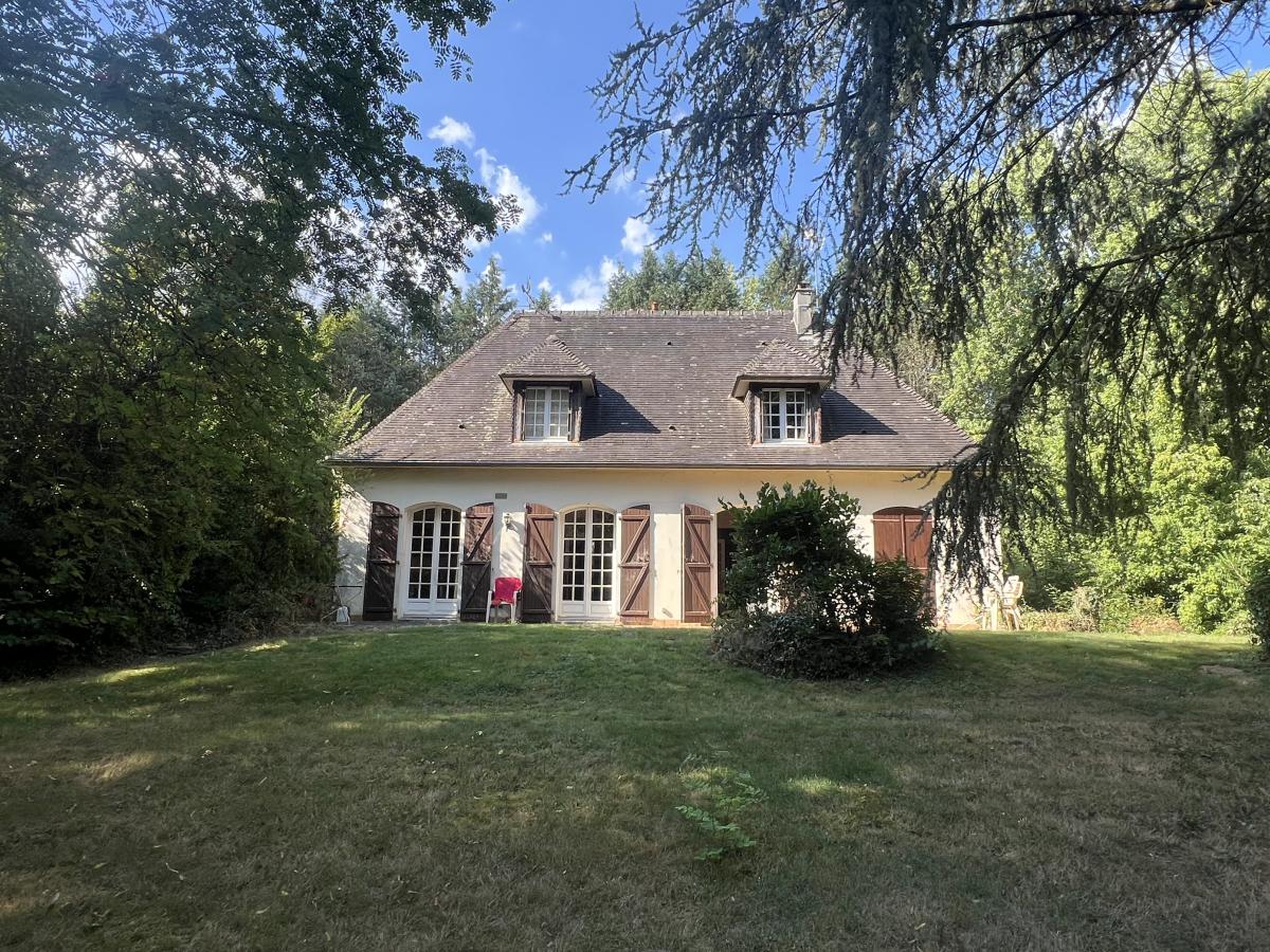Maison 5 pièces 142 m² · à La Ferté Macé · 142 m² · 148 000 €