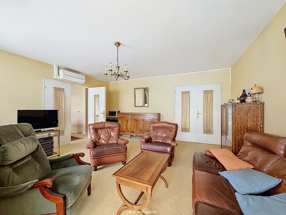 Appartement 4 pièces 86 m² · à Paris 15e Arrondissement · 86,3 m² · 695 000 €