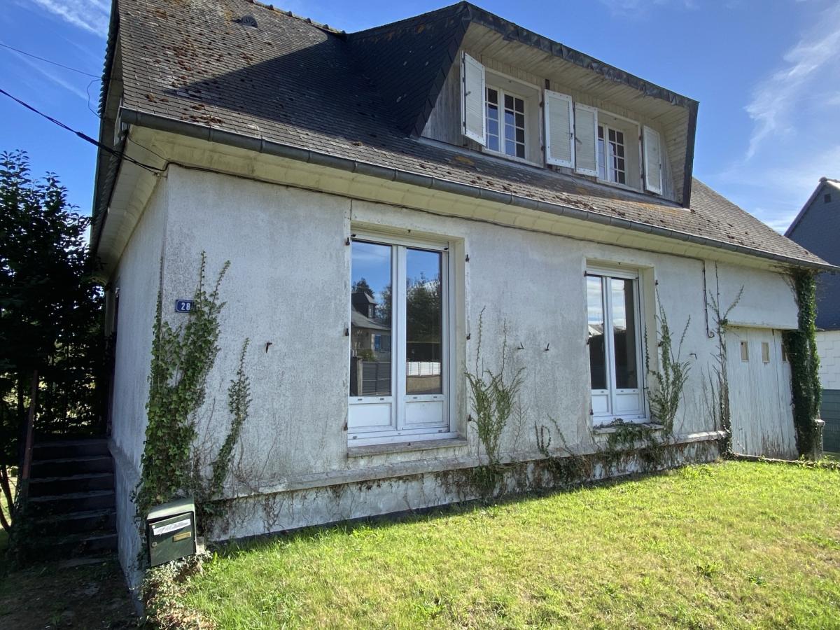 Maison 4 pièces 87 m² · à Saint-Caradec · 87 m² · 63 000 €