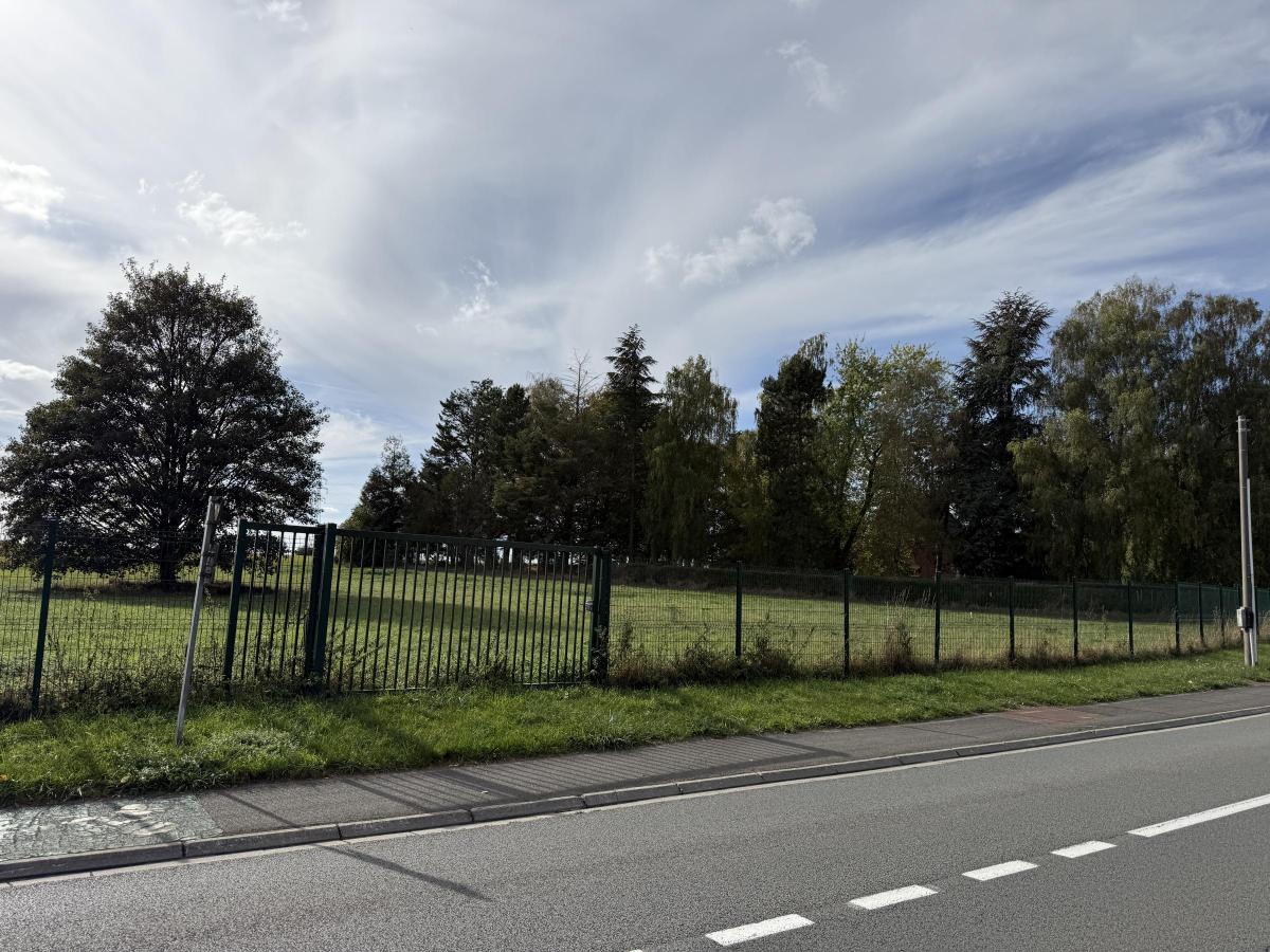 Terrain 1896 m² · à Caudry · 1 896 m² · 54 800 €