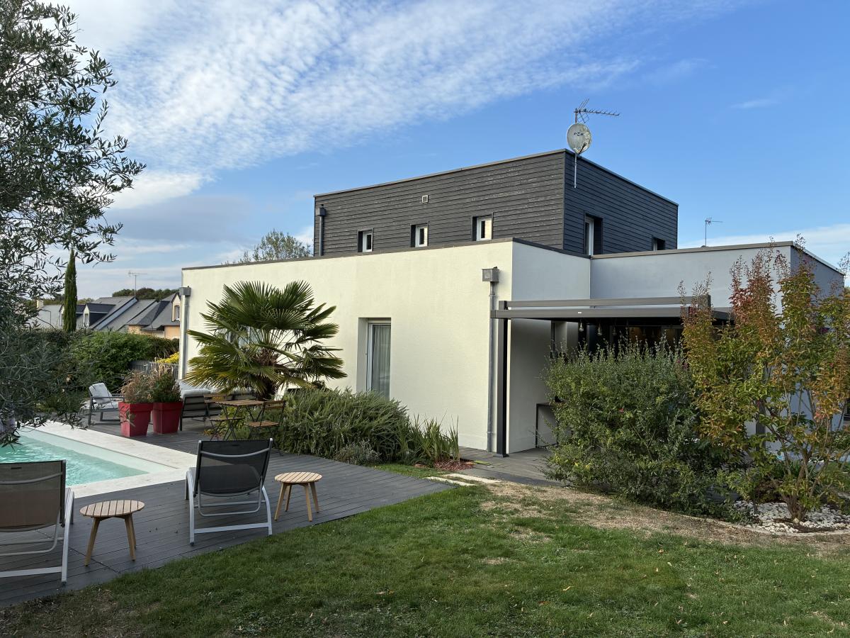 Maison 6 pièces 149 m² · à Saint-Berthevin · 149,3 m² · 399 900 €