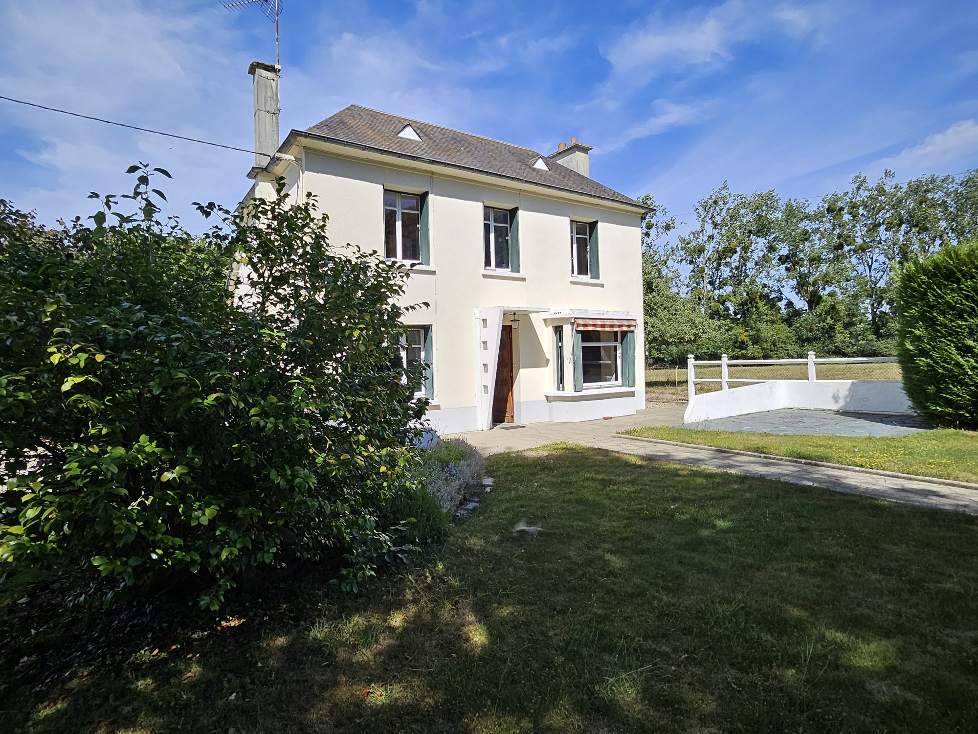Maison 4 pièces 93 m² · à Le Pin · 93 m² · 210 800 €