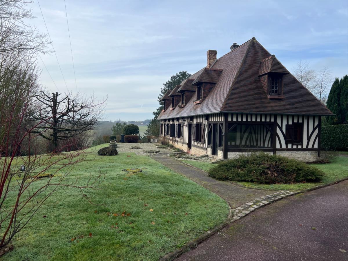 Maison 6 pièces 150 m² · à Amfreville-les-Champs · 150 m² · 314 000 €
