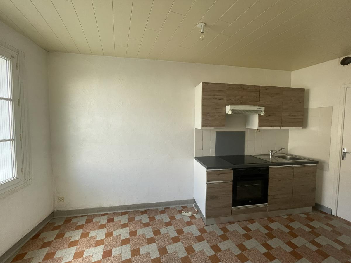 Appartement 2 pièces 47 m² · à Cossé-le-Vivien · 47 m² · 390 €/mois