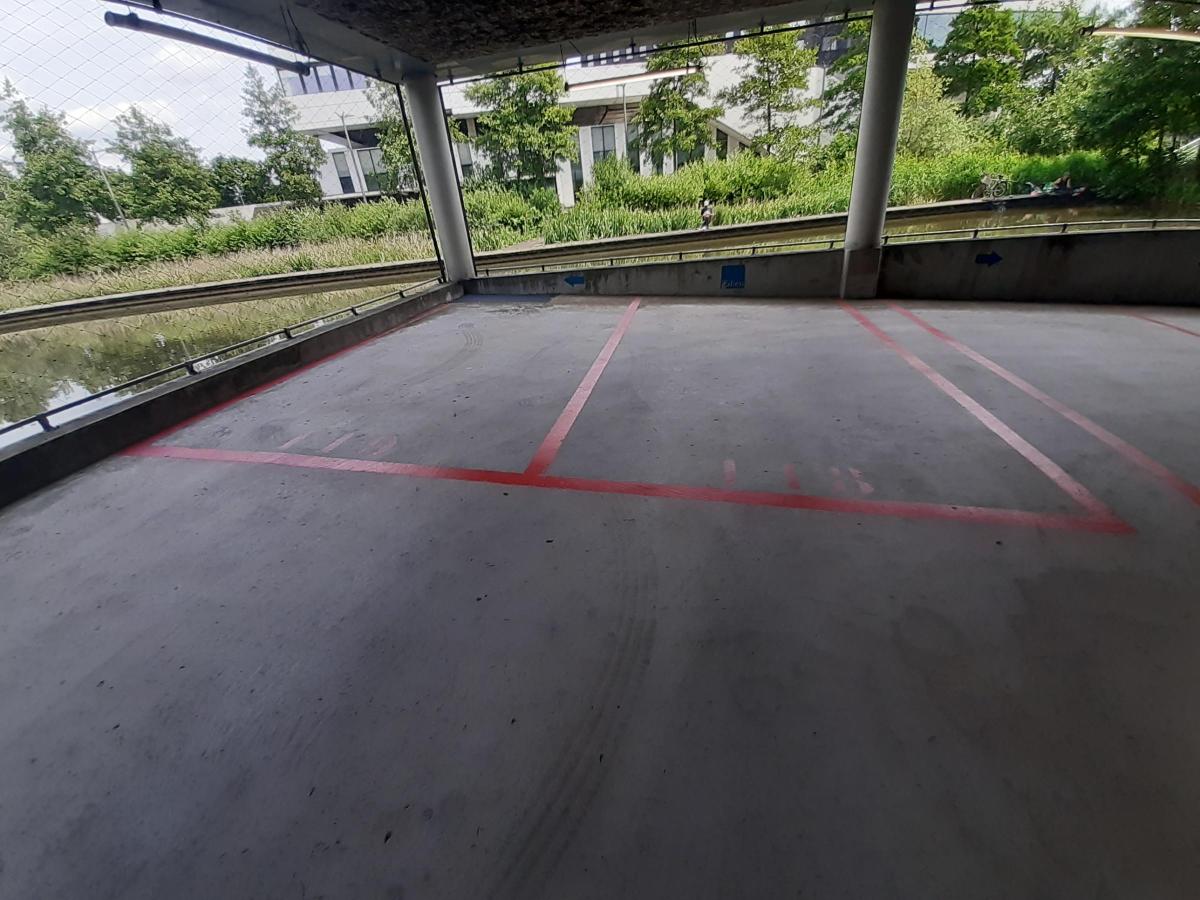 Parking 12 m² · à Loos · 12 m² · 71 €/mois