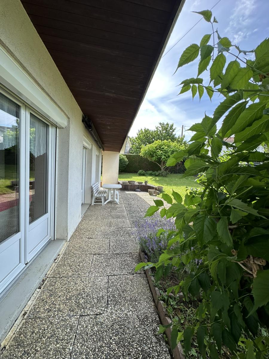 Maison 4 pièces 107 m² · à Pouilley-les-Vignes · 107 m² · 295 000 €