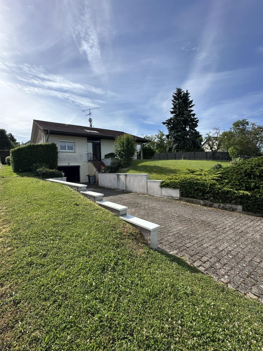 Maison 4 pièces 107 m² · à Pouilley-les-Vignes · 107 m² · 325 000 €