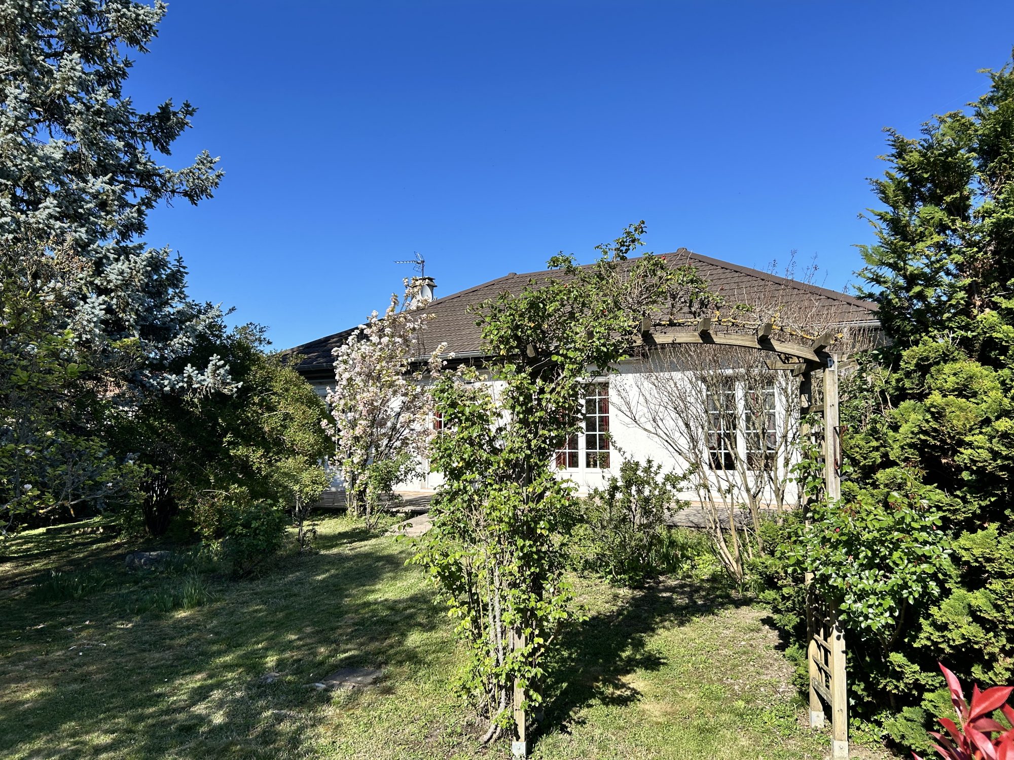 Maison 4 pièces 104 m² · à Échirolles · 104 m² · 299 000 €