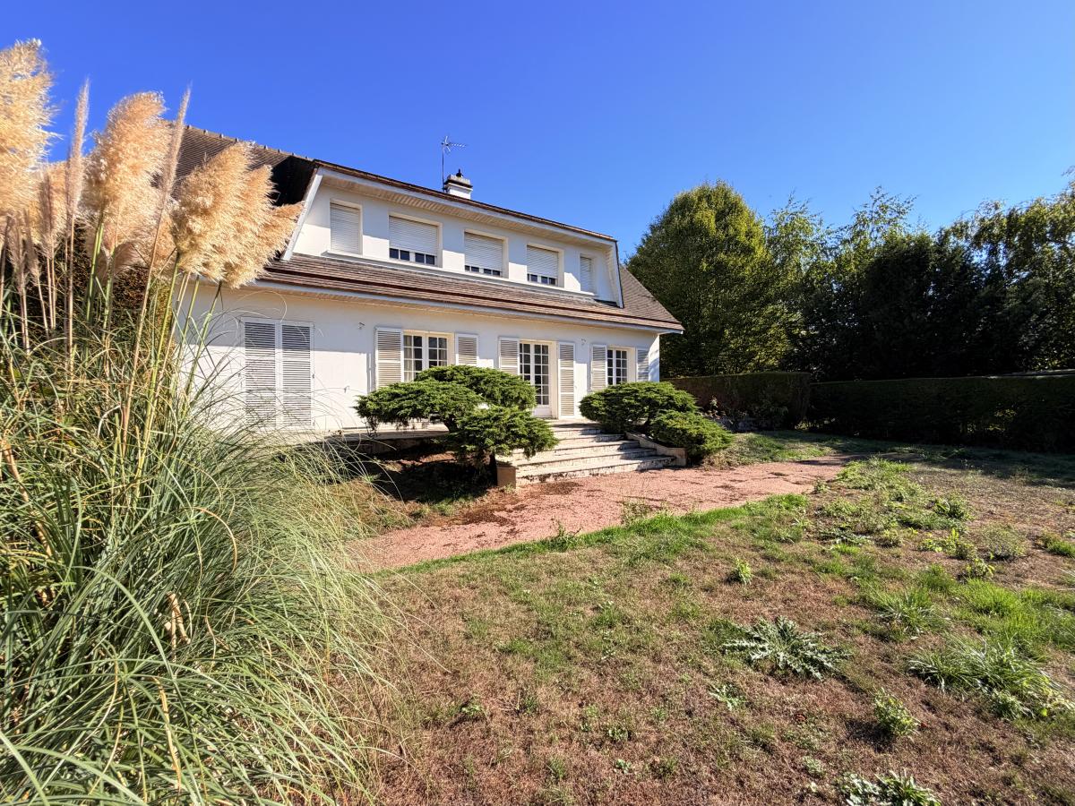 Maison 7 pièces 160 m² · à Biéville-Beuville · 160 m² · 380 000 €