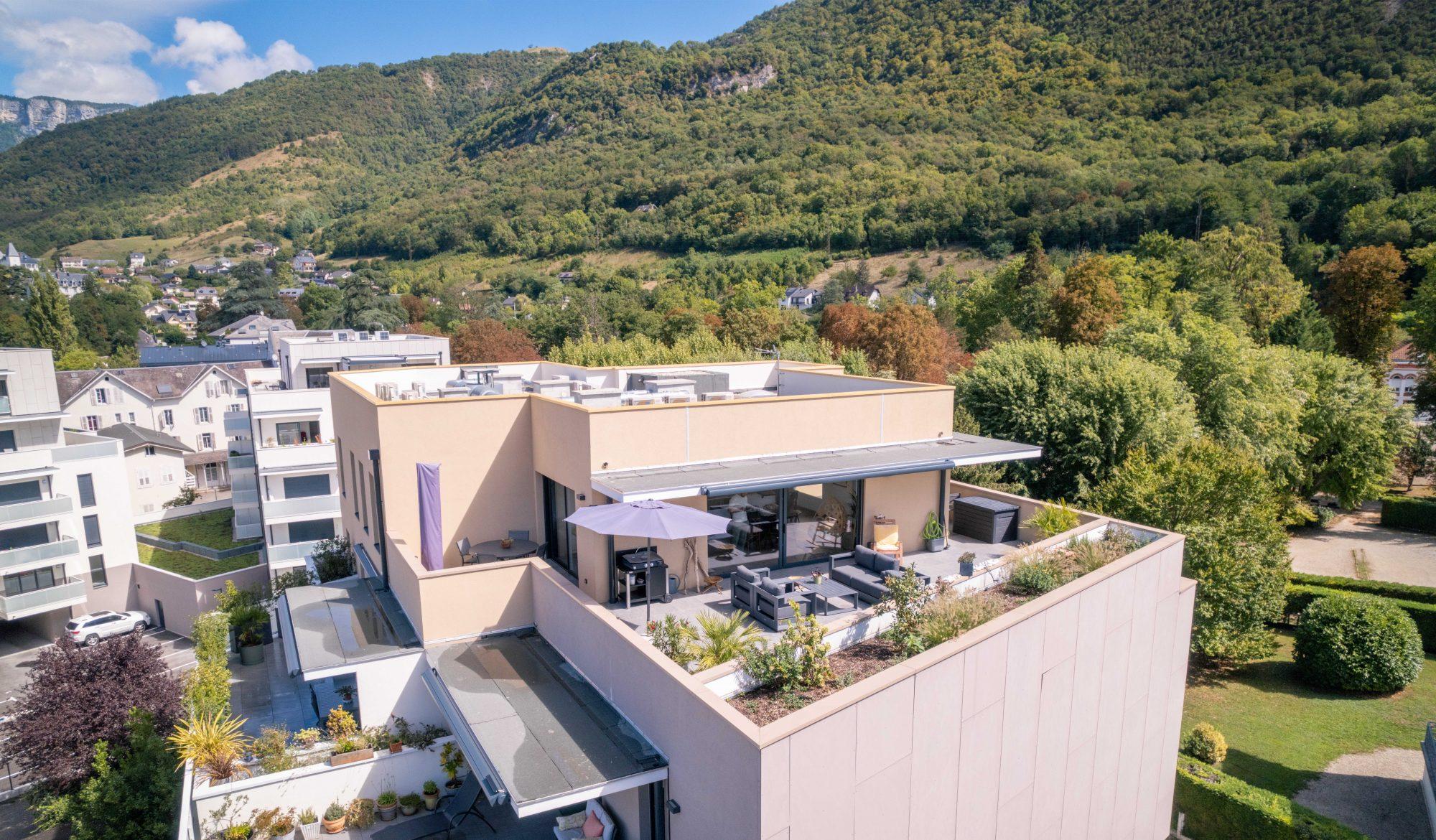 Appartement 4 pièces 113 m² · à Challes-les-Eaux · 113 m² · 680 000 €