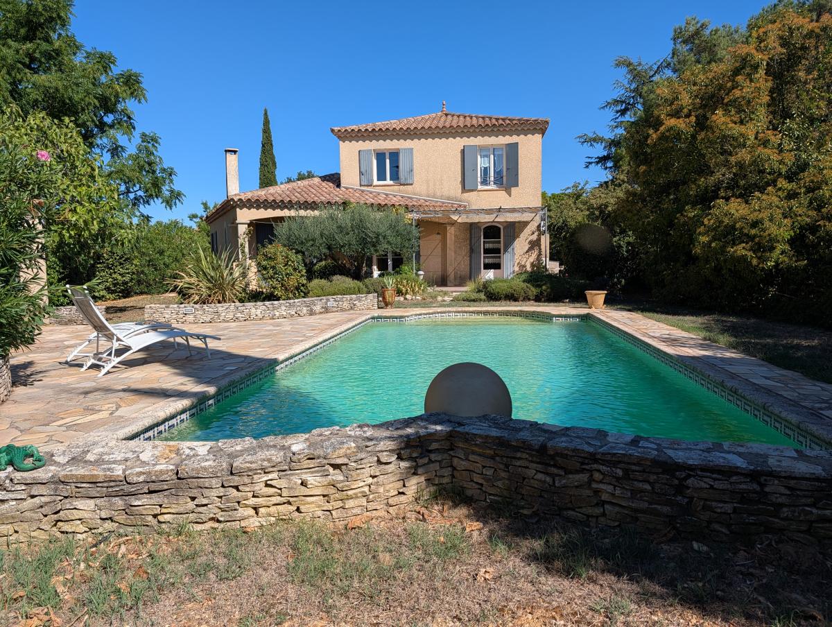 Maison 8 pièces 130 m² · à Saint-Chaptes · 130 m² · 285 000 €