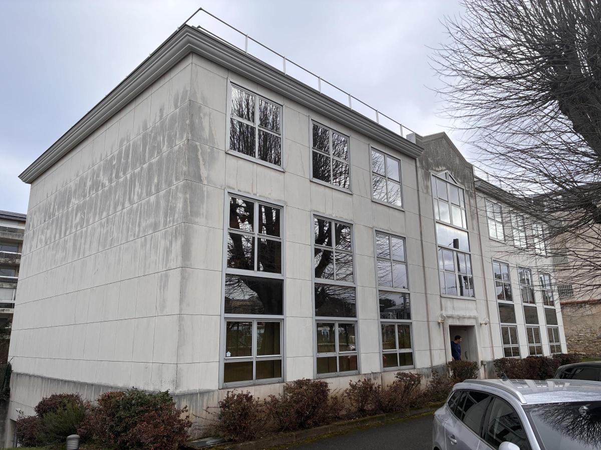 Réseau des notaires · à Versailles · 99 m² · 720 000 €