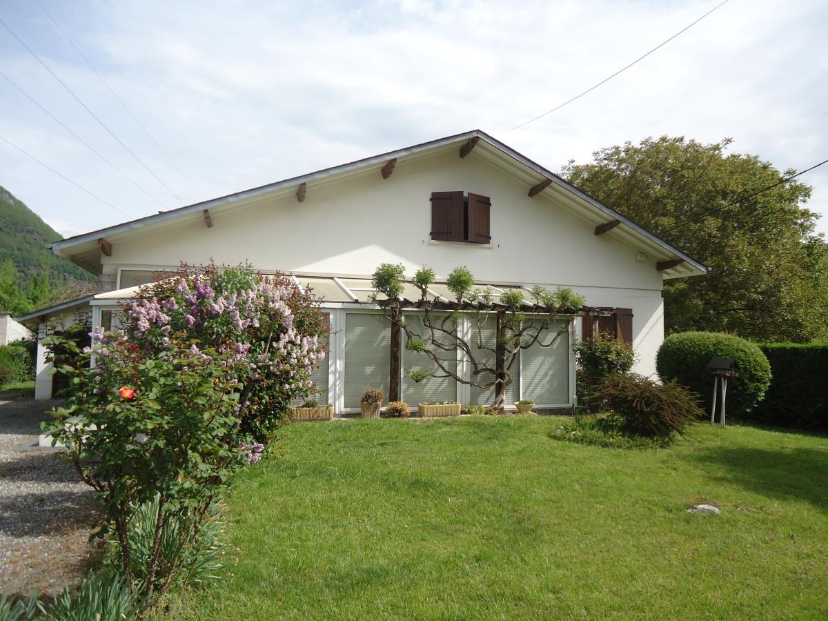 Maison 6 pièces 155 m² · à Cierp-Gaud · 154,9 m² · 179 000 €