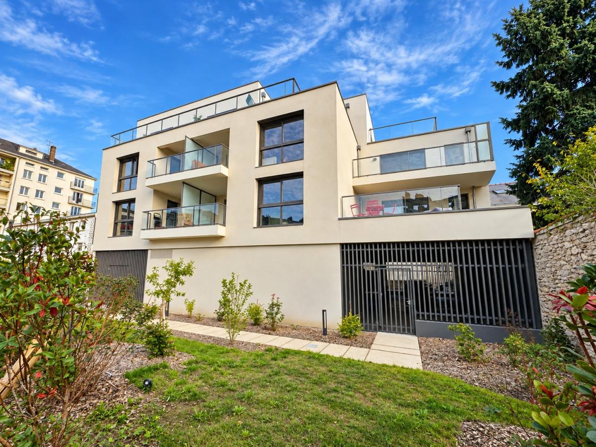 Appartement 4 pièces 100 m² · à Nantes · 99,8 m² · 650 000 €