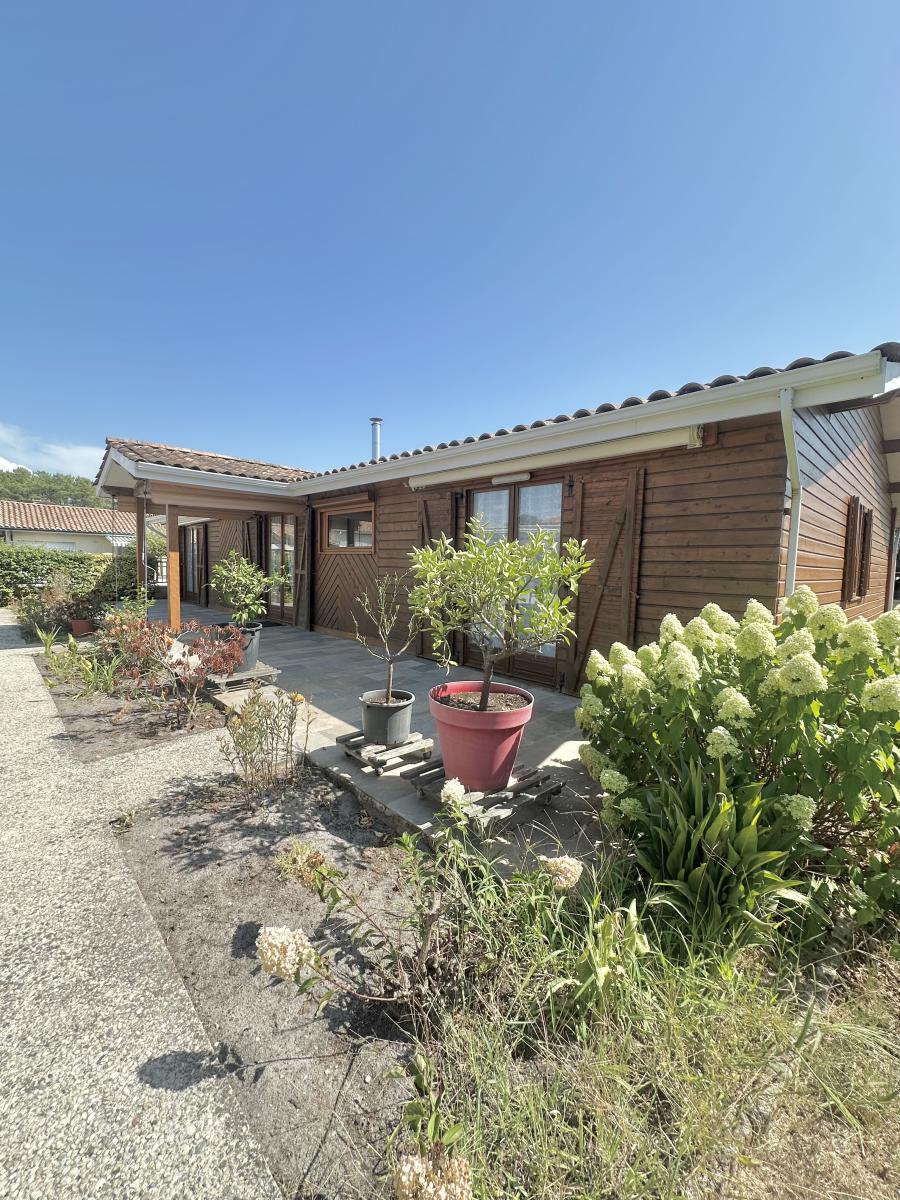 Maison 9 pièces 153 m² · à Parentis-en-Born · 152,8 m² · 366 800 €