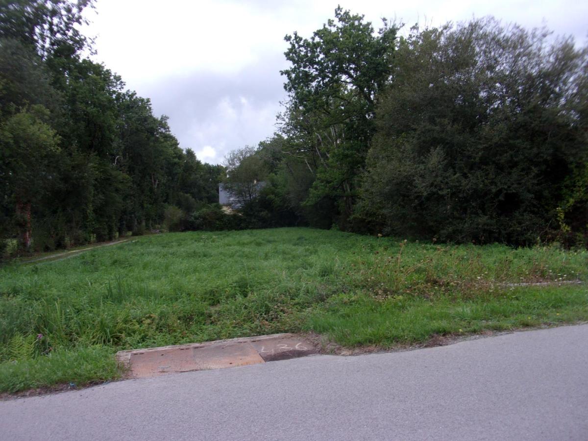 Terrain 1021 m² · à Guer · 50 000 €