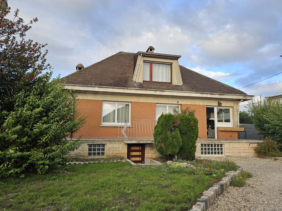 Maison 7 pièces 145 m² · à Le Cateau-Cambrésis · 145 m² · 241 000 €
