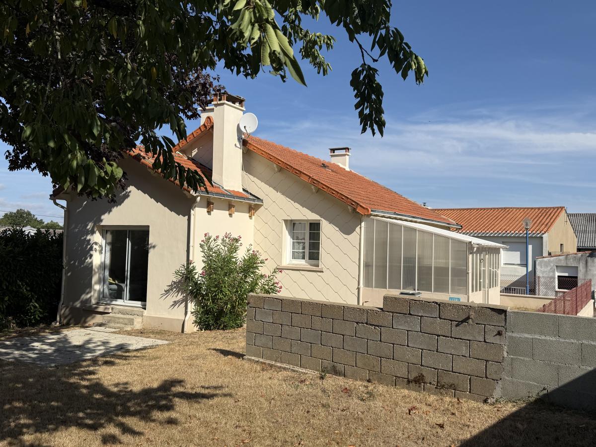 Maison 3 pièces 84 m² · à Landeronde · 84 m² · 187 400 €